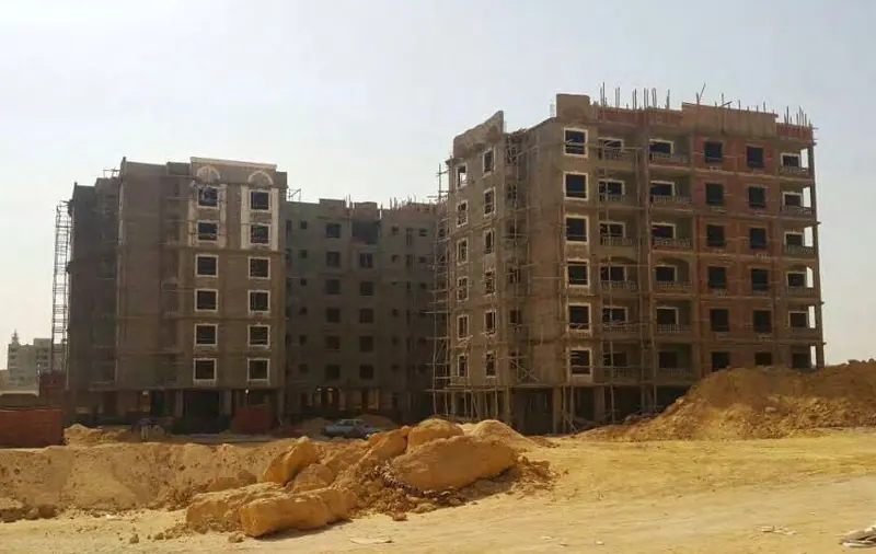 عمارات كمبوند الأبراج في مرحلة المباني والواجهات — القاهرة الجديدة | عوده للتطوير العقاري