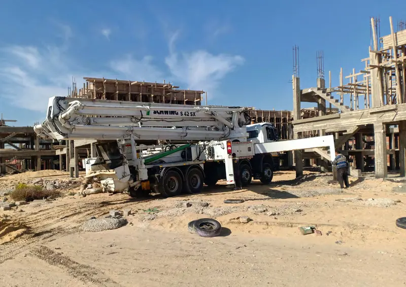 قطعة جرين 30 أثناء أعمال الإنشاء — جولف سيتي العبور | عوده للتطوير العقاري
