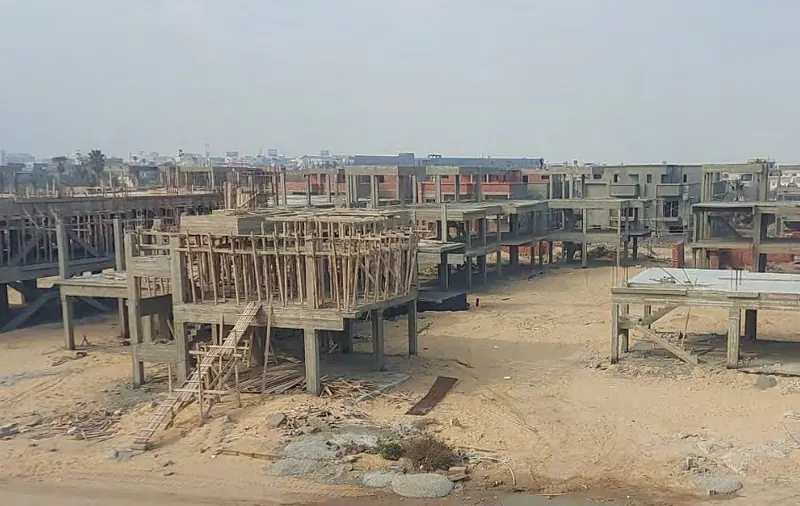 قطعة مروج الجديدة 110 أثناء أعمال الإنشاء — جولف سيتي العبور | عوده للتطوير العقاري