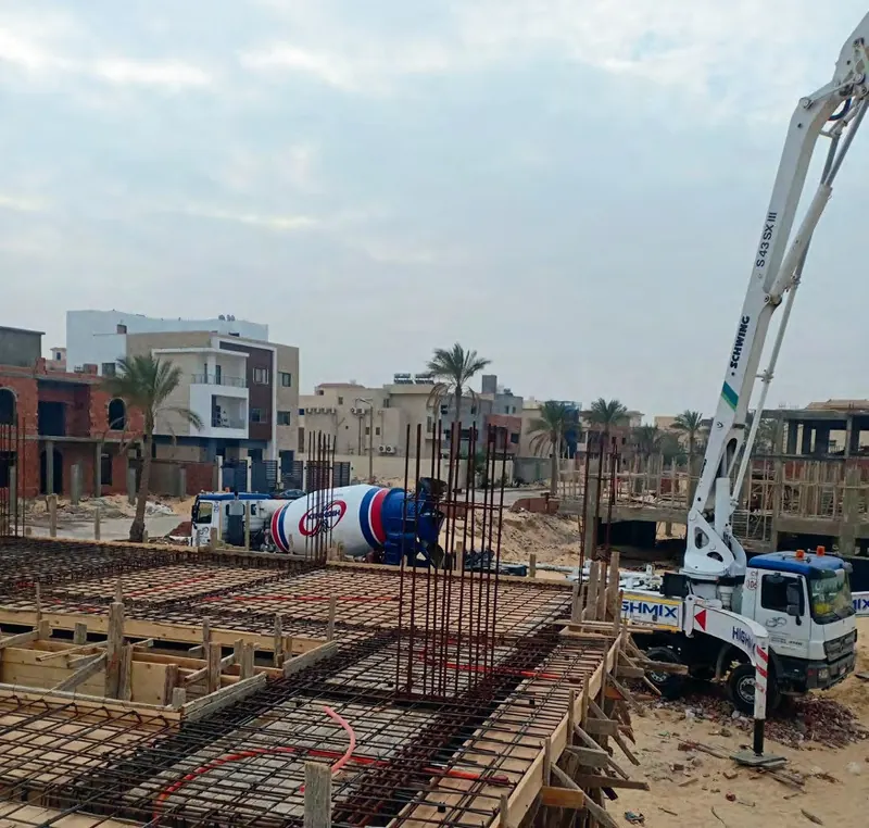 قطعة مروج الجديدة 87 أثناء أعمال الإنشاء — جولف سيتي العبور | عوده للتطوير العقاري